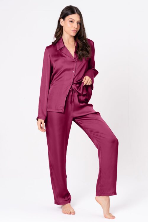 Pijama longo Jabuticaba.