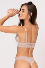 Top de Renda Nude. - Imagem 2