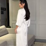Robe Longo Off-white Eterno.