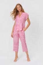 Pijama Longo com Botões Manga Curta.